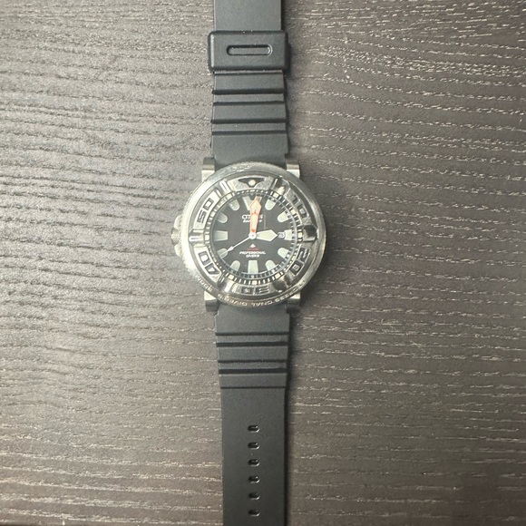 citizen eco drive 300m - Picture 1 of 6